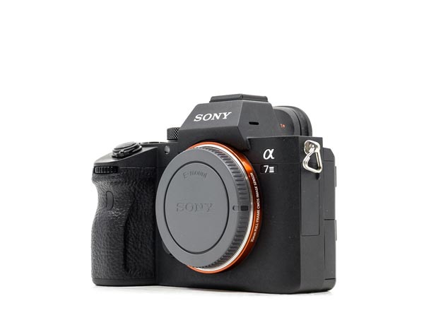 Sony Alpha A7 III mirrorless en alquiler en Valencia para proyectos audiovisuales