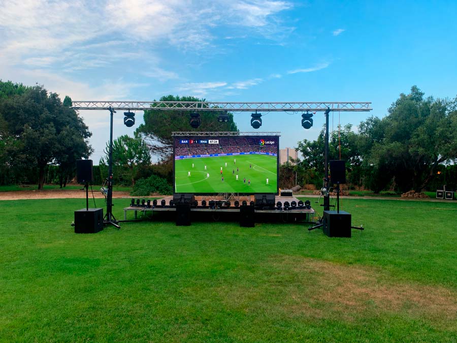Pantalla LED de 4x3 metros en alquiler para eventos en Valencia